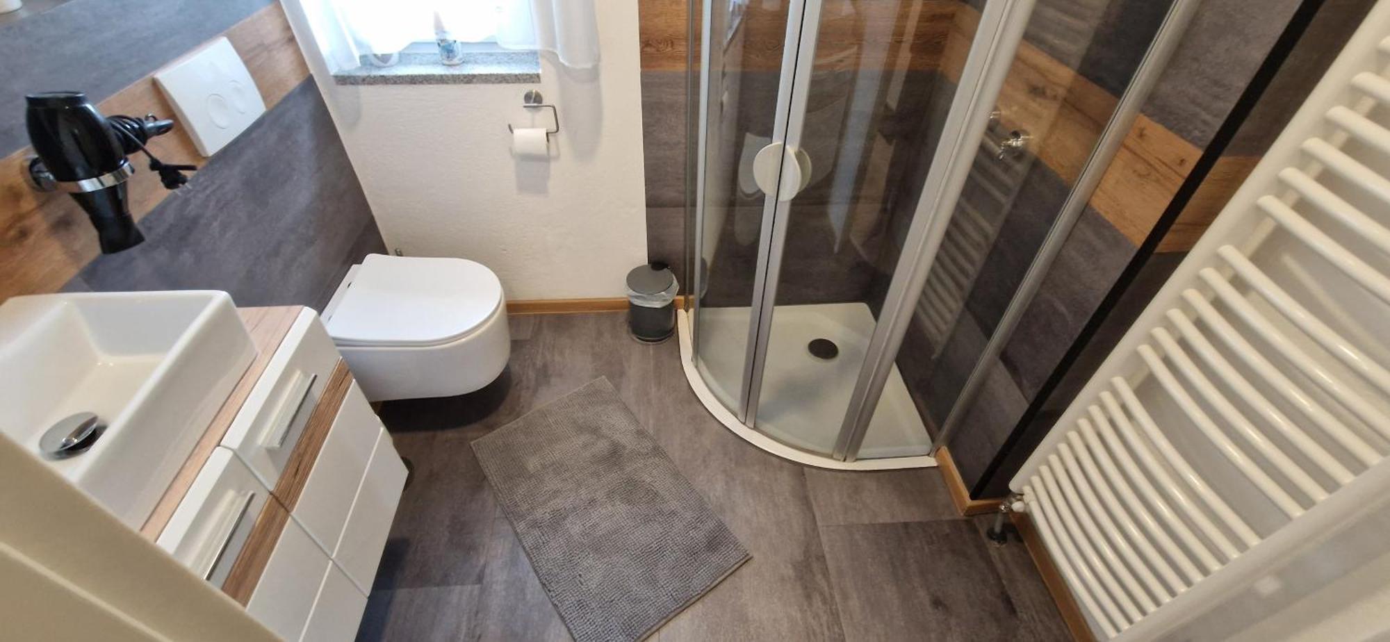 Appartment-Ferienwohnung Mit Kueche, Bad, Kostenlos Wlan, Modern Eingerichtet Roding Extérieur photo